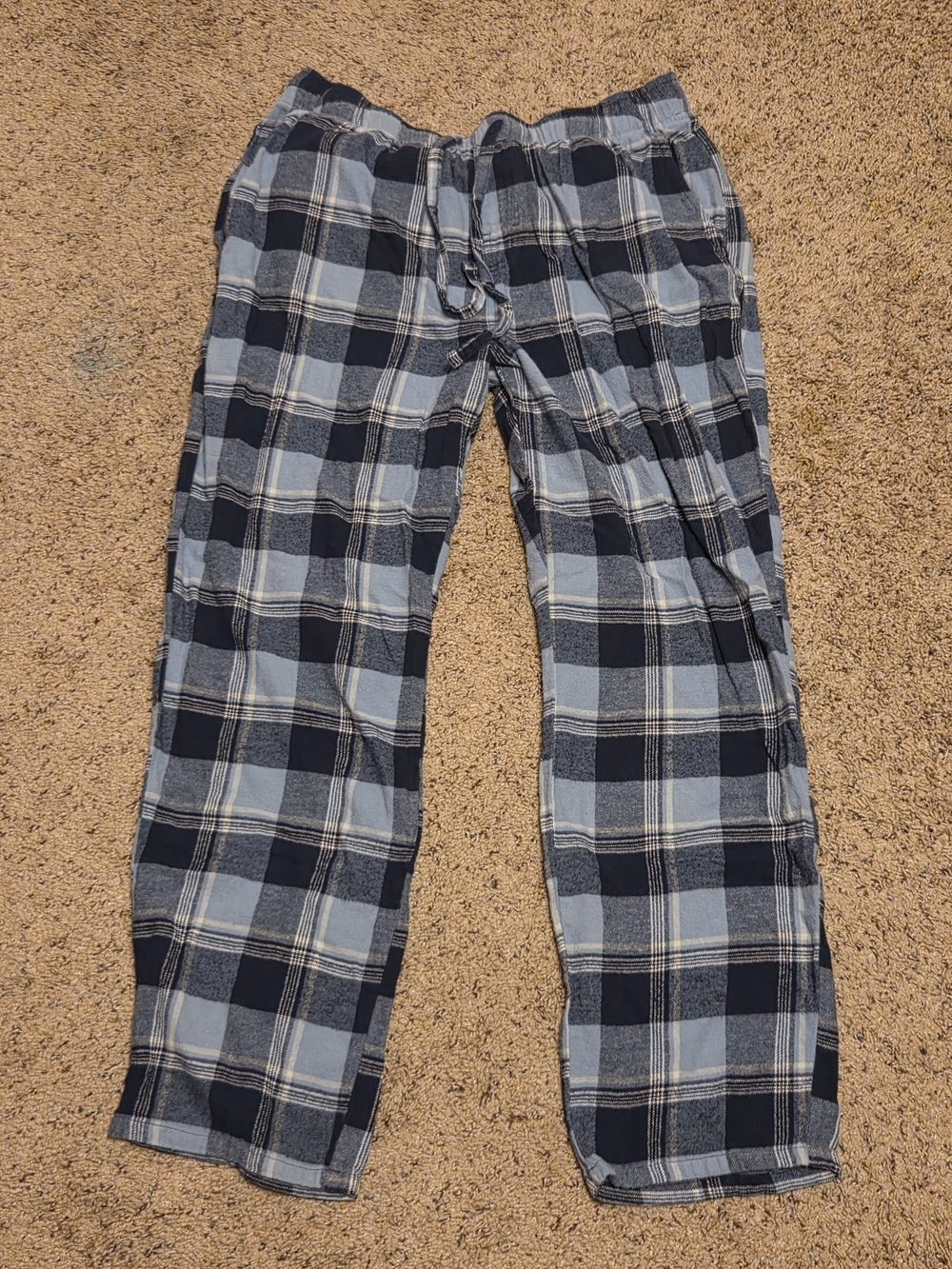Old Navy Navy & Light Blue Plaid Jogger Pants